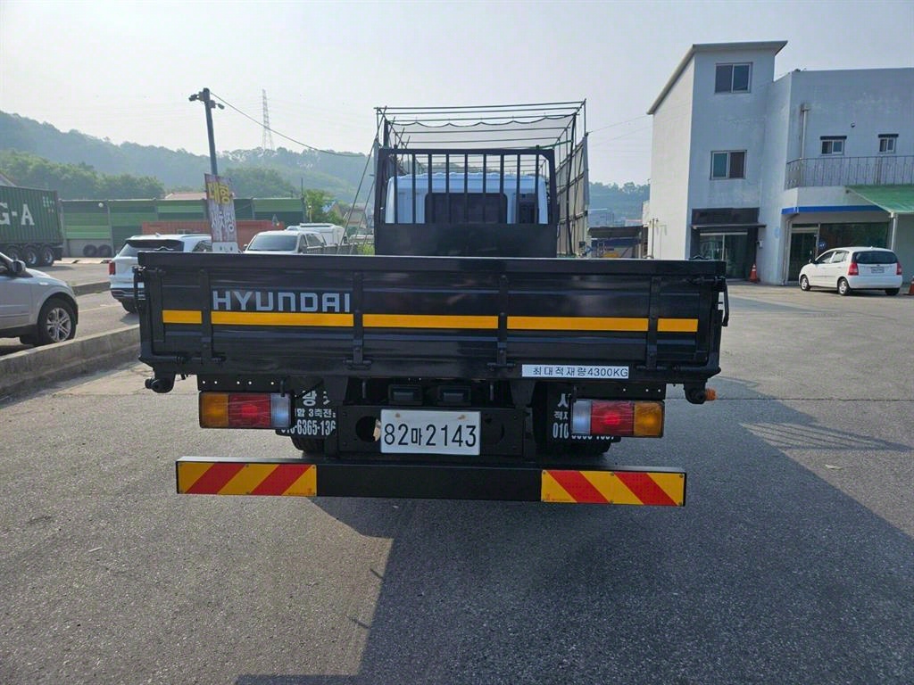 메가트럭 250 단바리 카고 4.5톤 수동