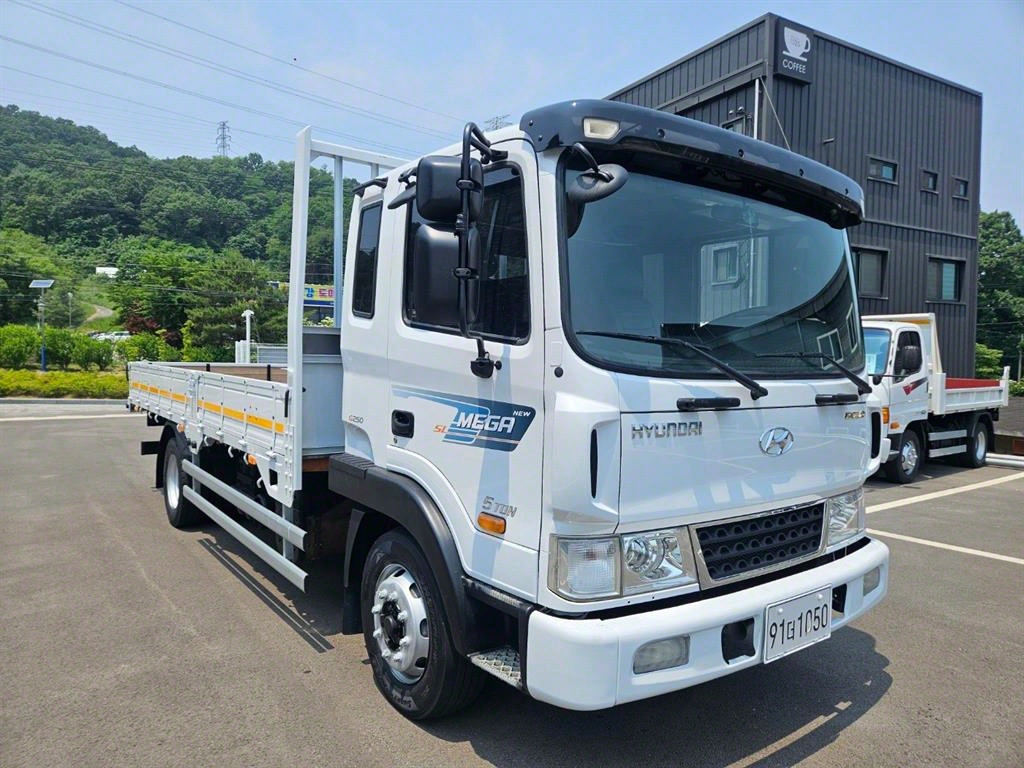 메가트럭 250 단바리 카고 4.5톤 수동