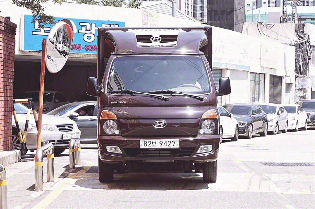 포터2 1톤 냉동탑
