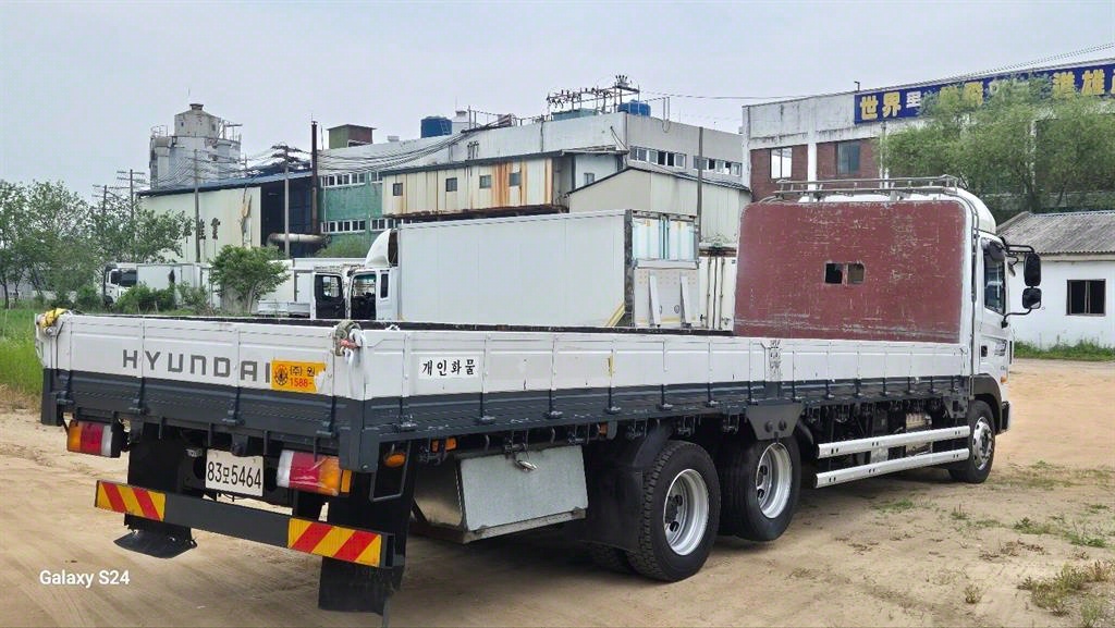 메가트럭 280 카고 4.5톤 수동