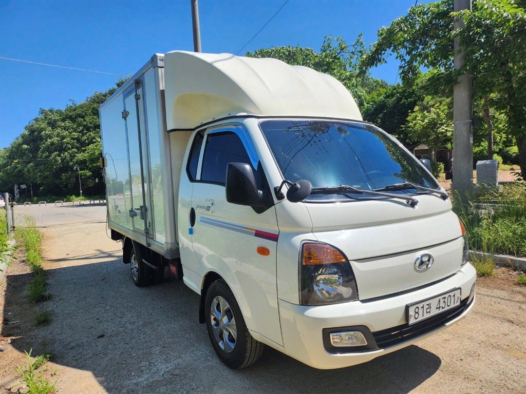 Hyundai Porter Super Cab/ Long Wheelbase Smart 3