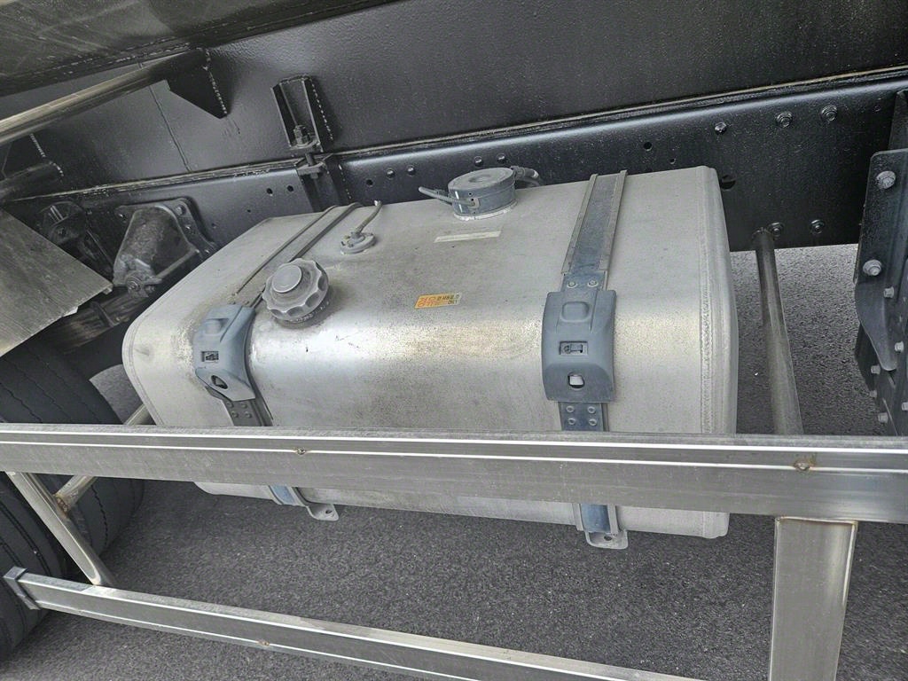살수차 뉴파워트럭 수동