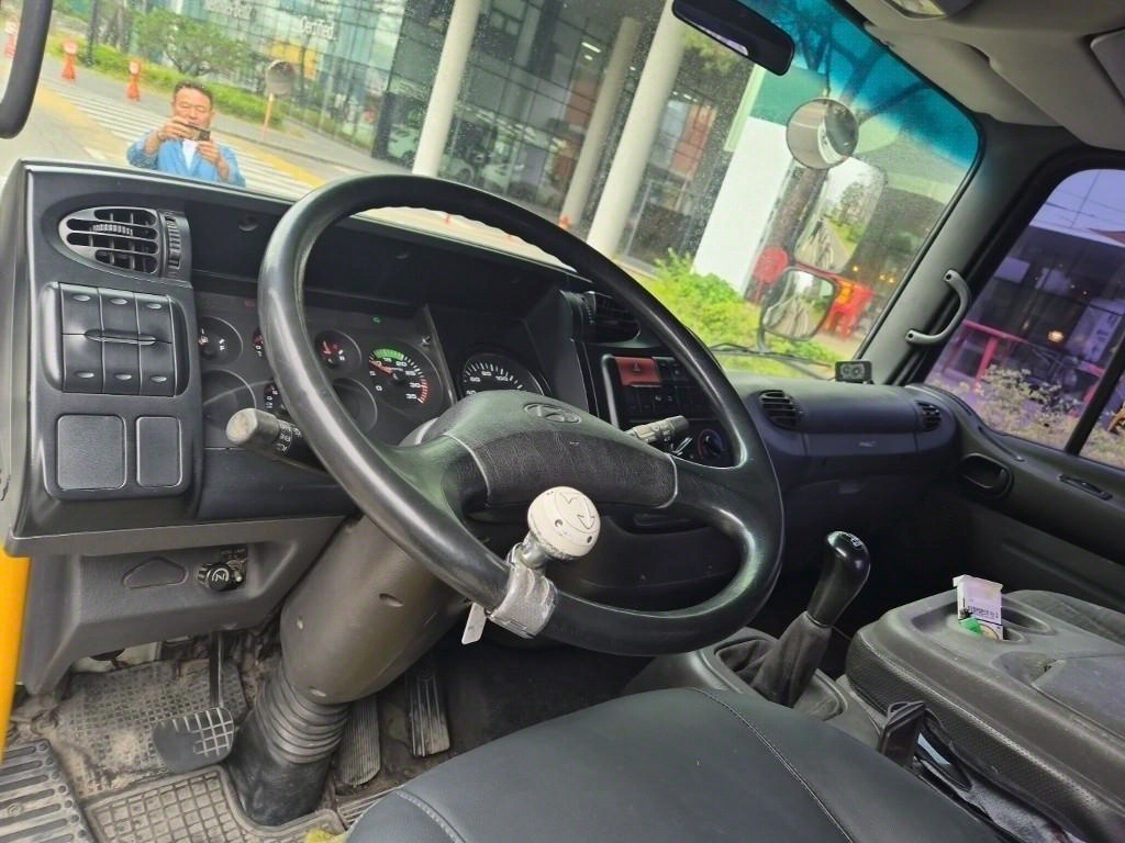 메가트럭 단바리 카고 4.5톤 수동