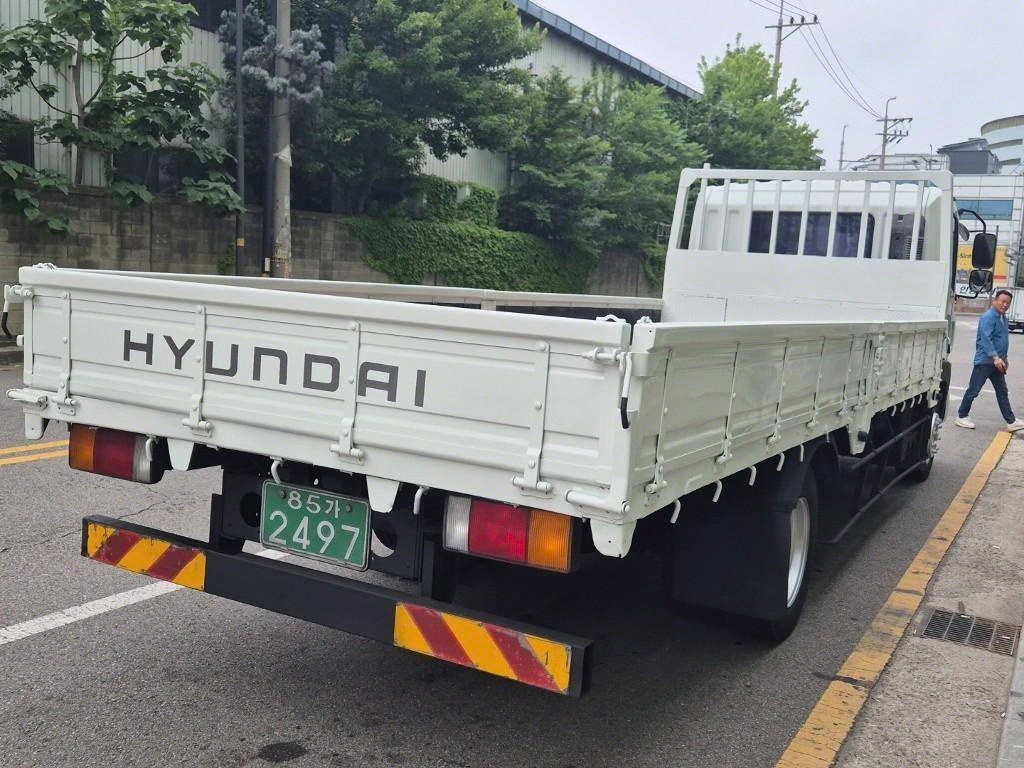메가트럭 단바리 카고 4.5톤 수동