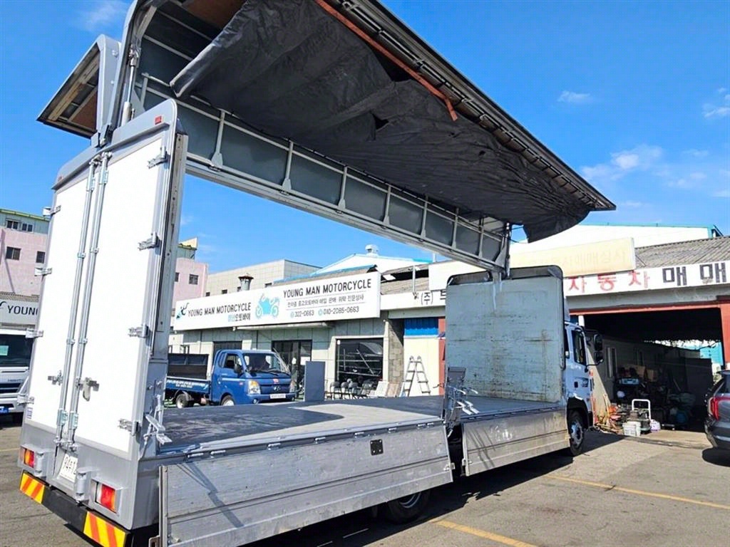 메가트럭 270 단바리 윙바디 5톤 수동