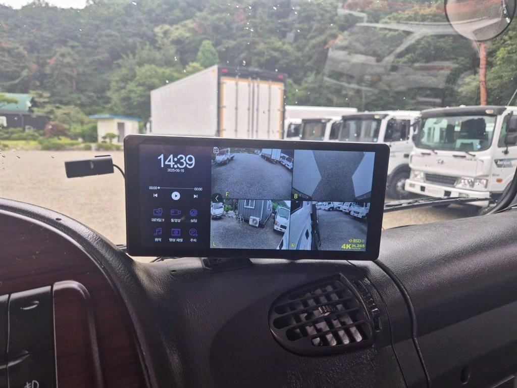메가트럭 윙바디 6.5톤 수동
