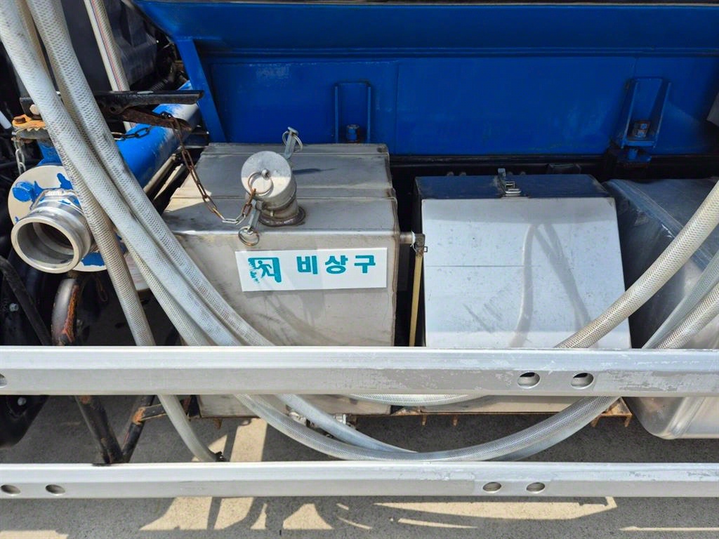 살수차 메가트럭 수동