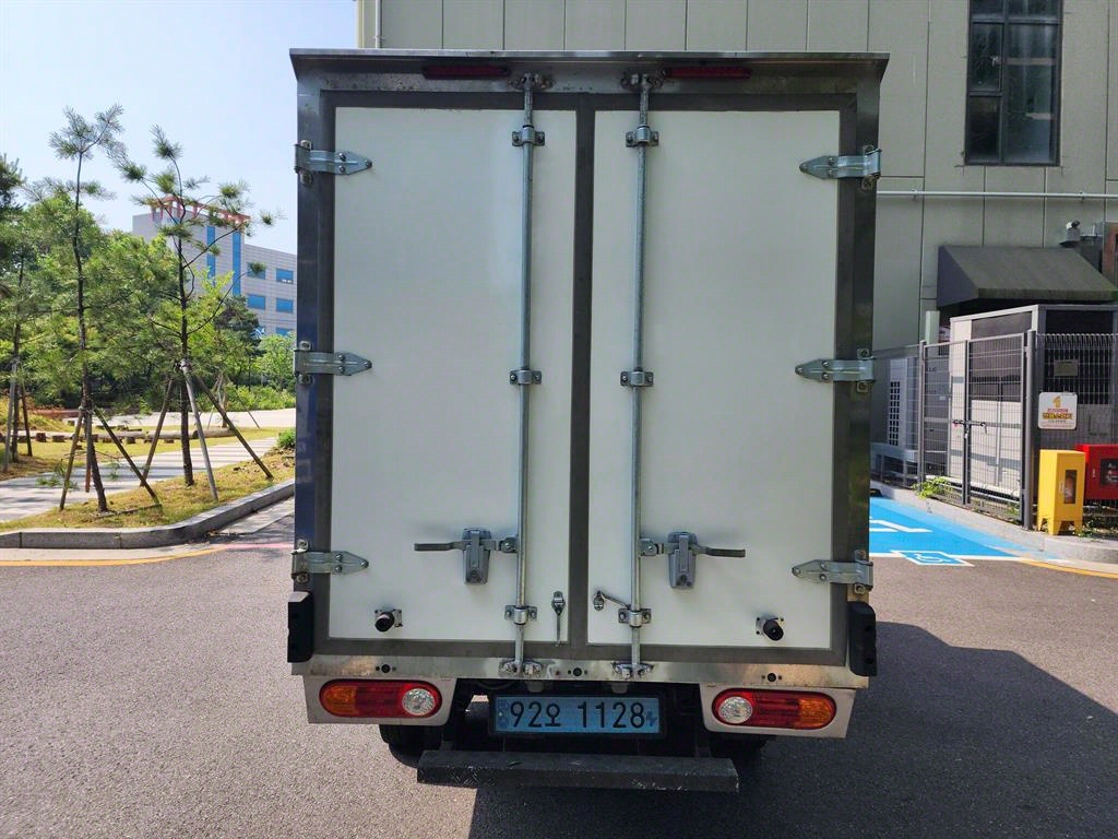 포터2 1톤 냉동탑 전기