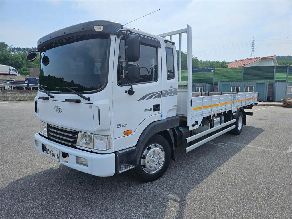 메가트럭 280 단바리 카고 5톤 수동