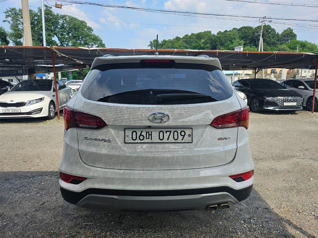 Hyundai Santa Fe Diesel 2.0 2WD Premium 5