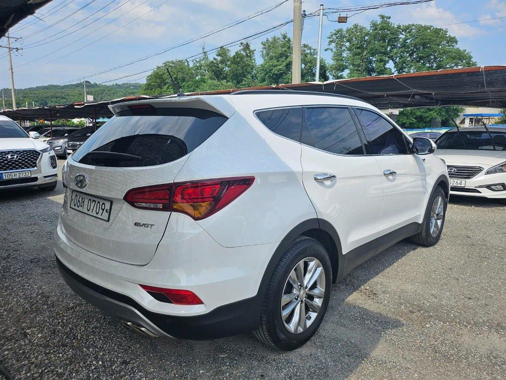 Hyundai Santa Fe Diesel 2.0 2WD Premium 4