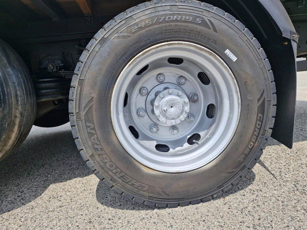 메가트럭 카고 7.5톤 수동