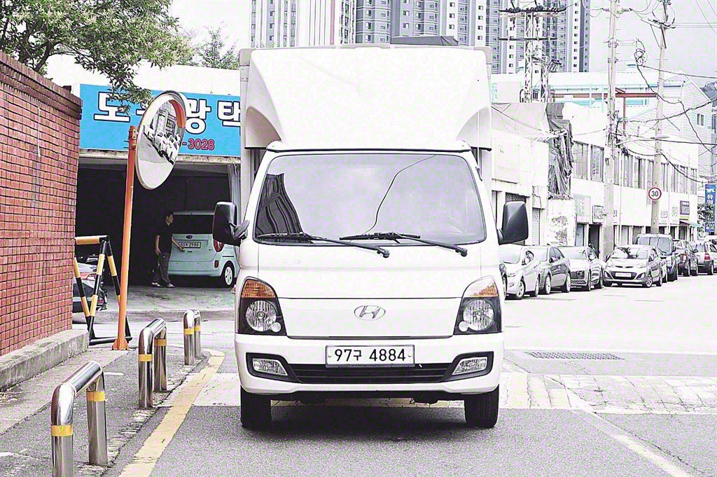 포터2 1톤 윙바디