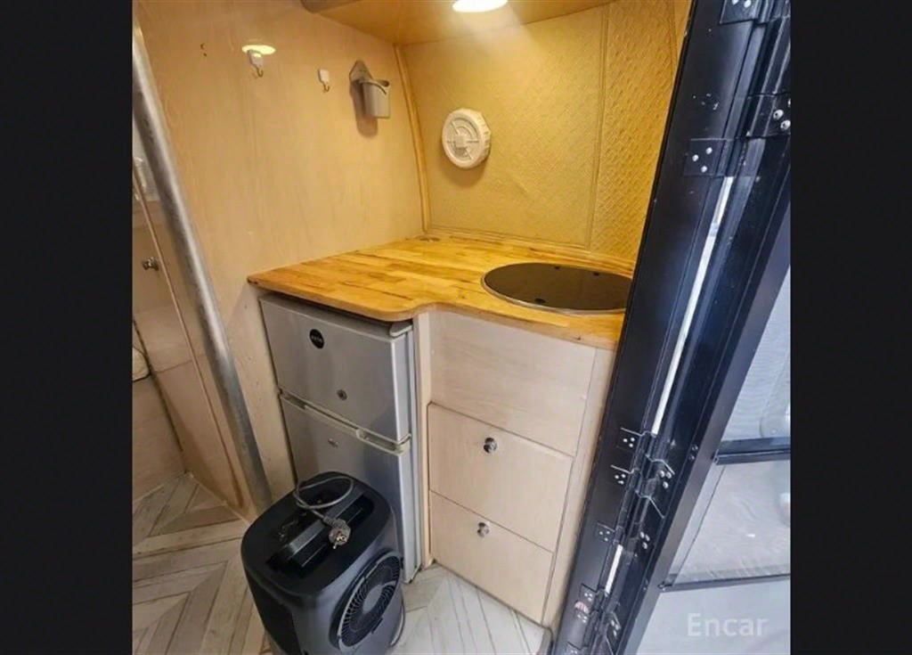 캠핑트레일러