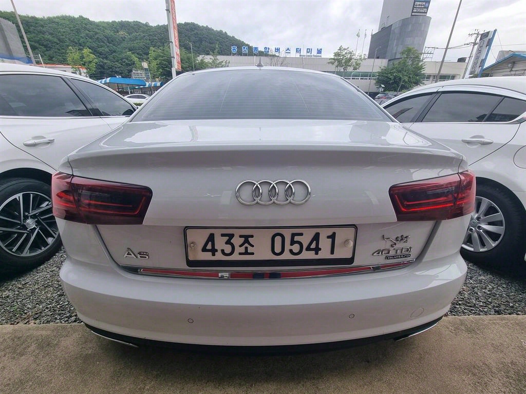 Audi A6 40 TDI Quattro Premium 4