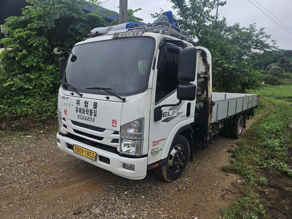 엘프 3.5톤 카고