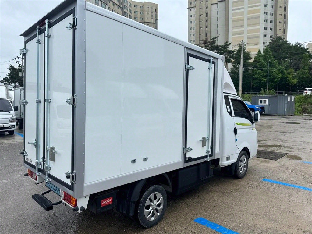 포터2 1톤 표준탑 전기