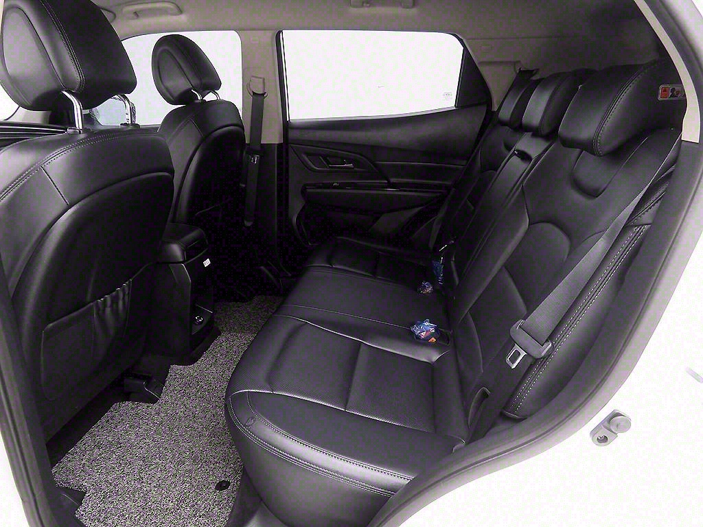 KG Mobility (Ssangyong) Korando 2WD Gasoline 1.5 C5 Plus 9