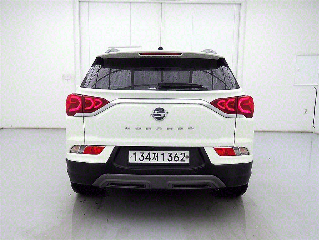 KG Mobility (Ssangyong) Korando 2WD Gasoline 1.5 C5 Plus 4