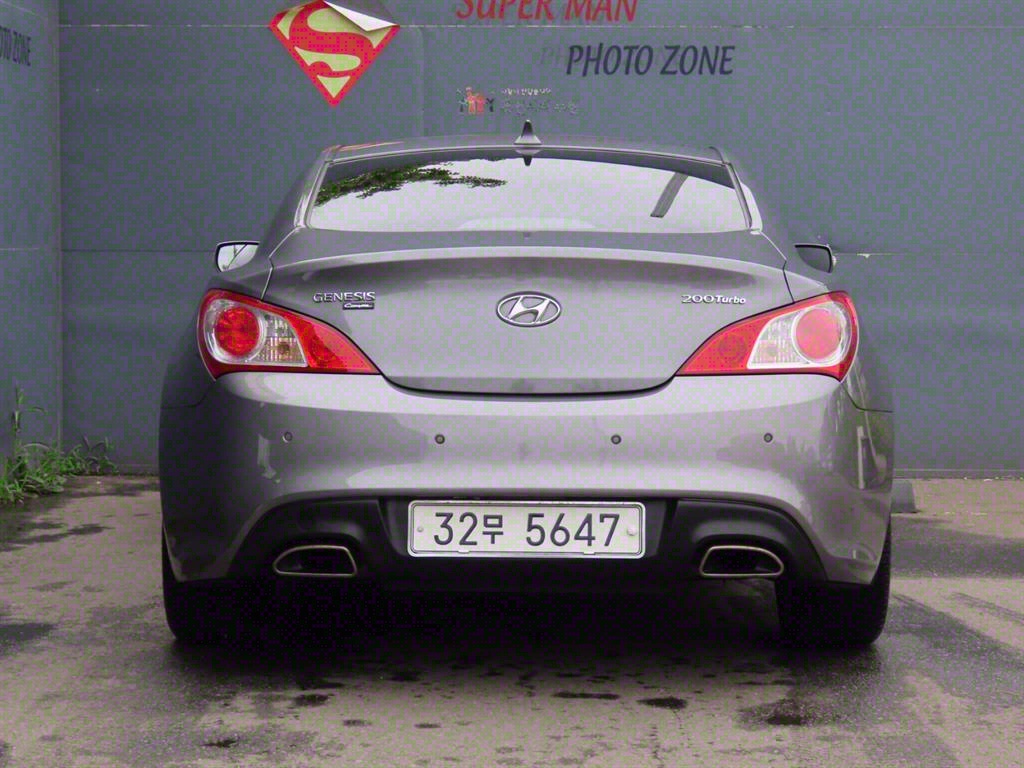 Hyundai Genesis 200 Turbo P 4