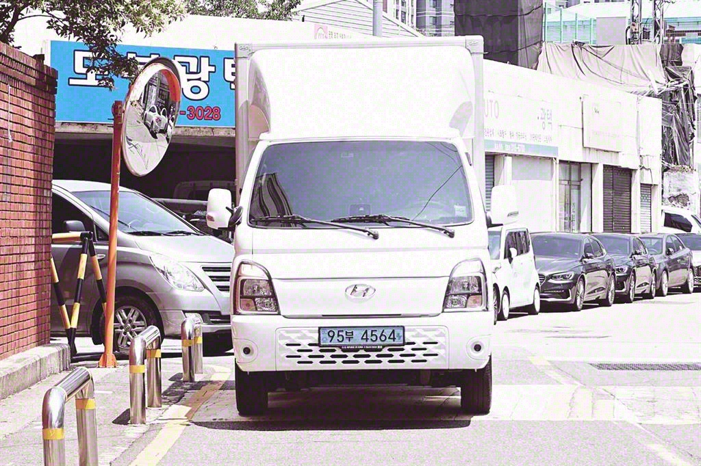 포터2 1톤 익스하이탑 전기