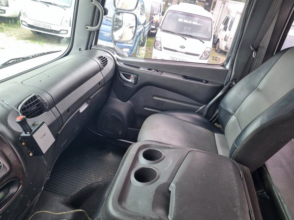 메가트럭 단바리 카고 5톤 수동