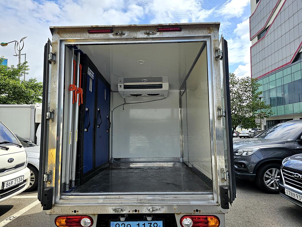 포터2 1톤 냉동탑 전기