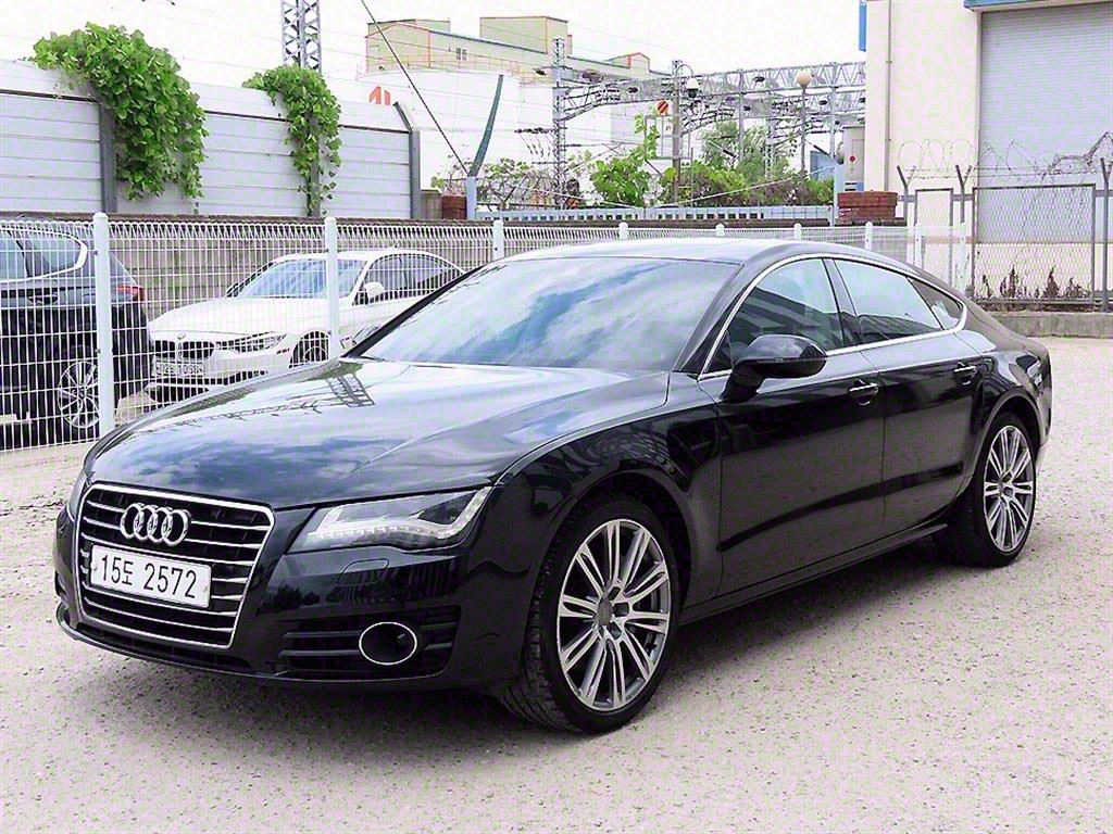 아우디 A7 3.0 TFSI 콰트로 다이나믹 사진 2/20