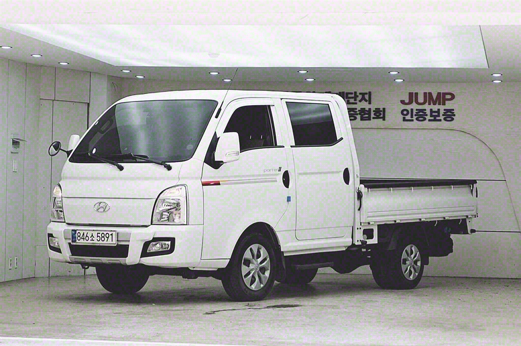 Hyundai Porter 1.0 Ton/ Double Cab/ Long Wheelbase/ CRDi Premium