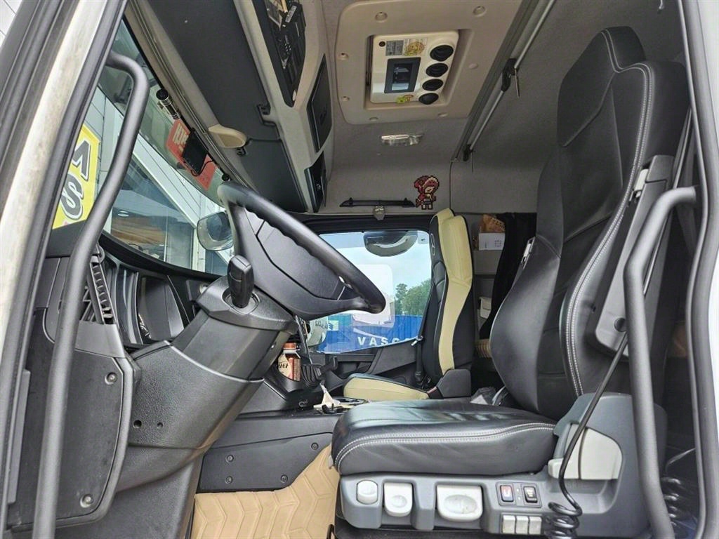 벤츠 아록스 냉동 컨테이너탑 8.5톤 오토