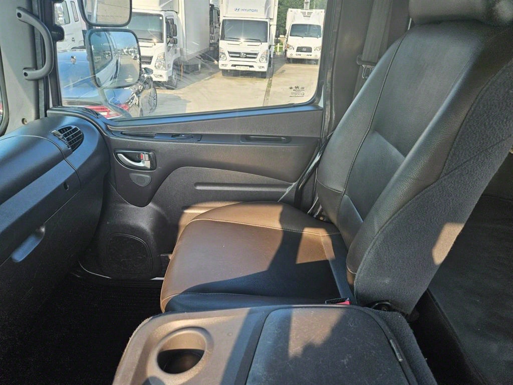 메가트럭 단바리 카고 5톤 수동