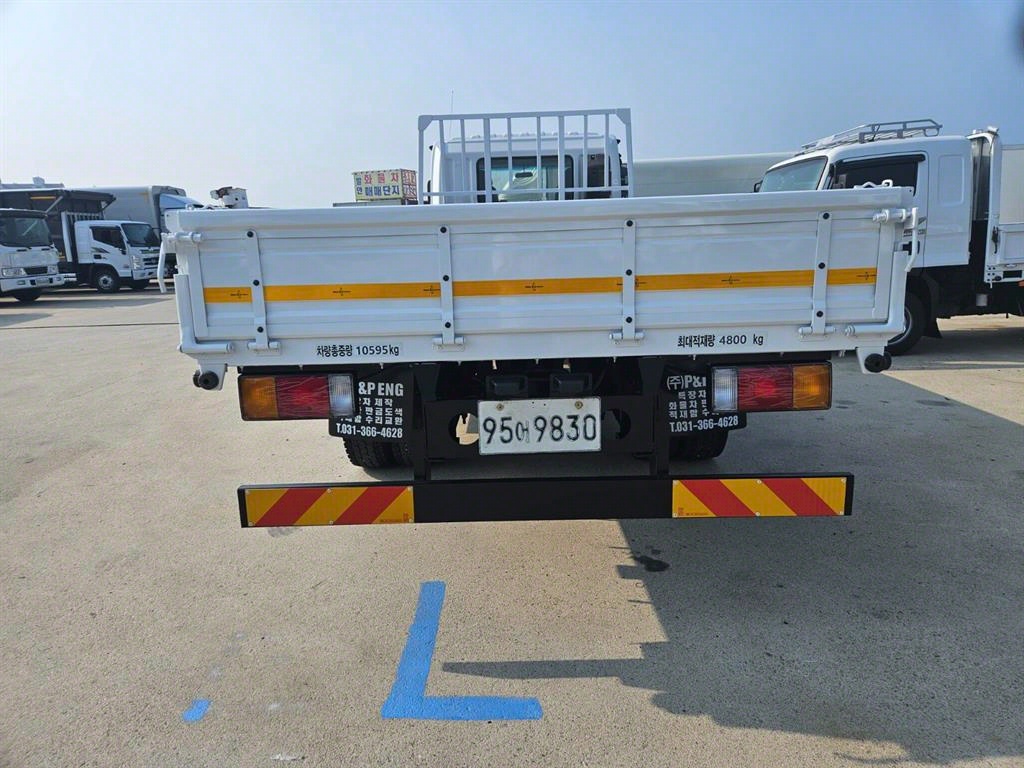 메가트럭 단바리 카고 5톤 수동