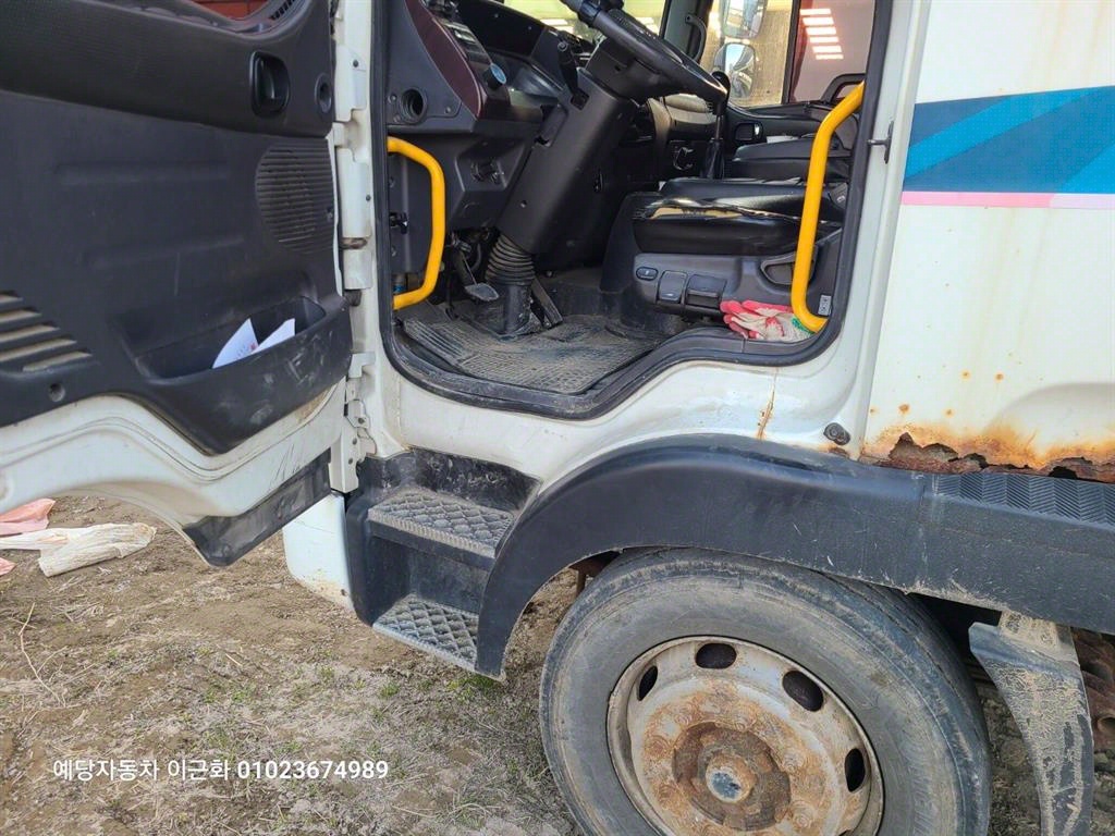 메가트럭 카고 4.5톤 수동