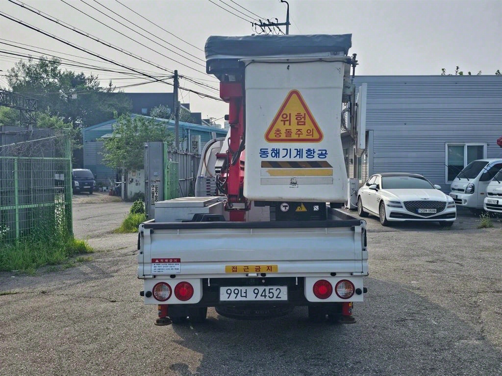 고소작업차 동해기계항공 봉고3 1톤