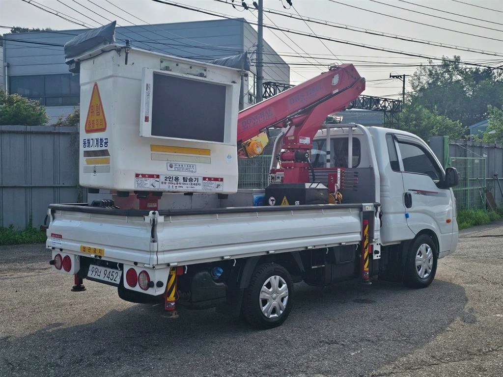 고소작업차 동해기계항공 봉고3 1톤