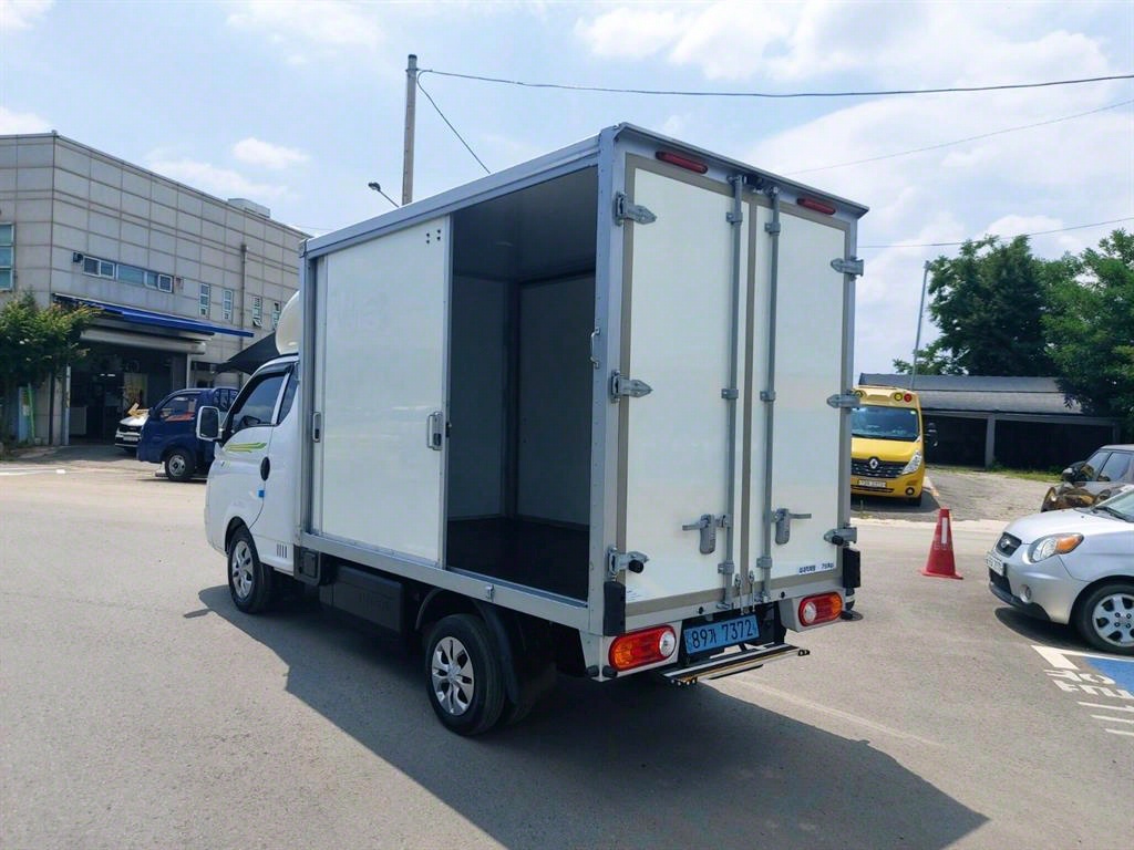 포터2 1톤 표준탑 전기