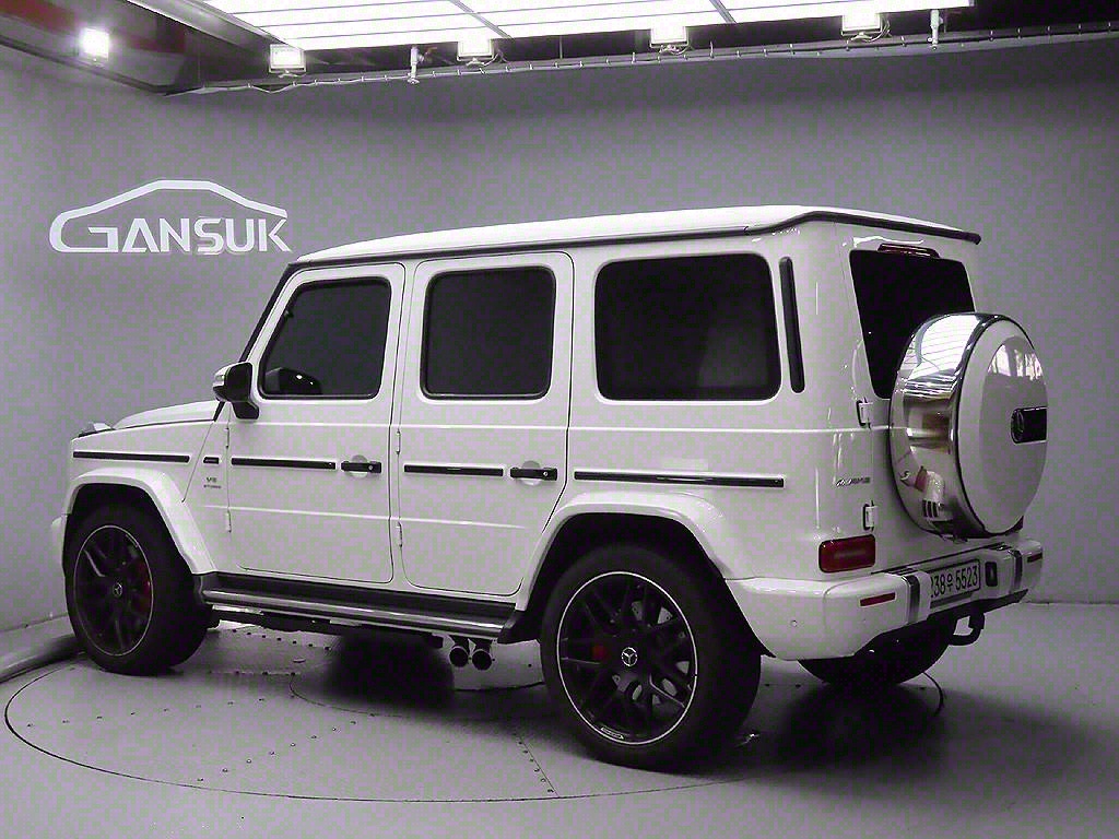 Mercedes-Benz G-Class AMG G63 4