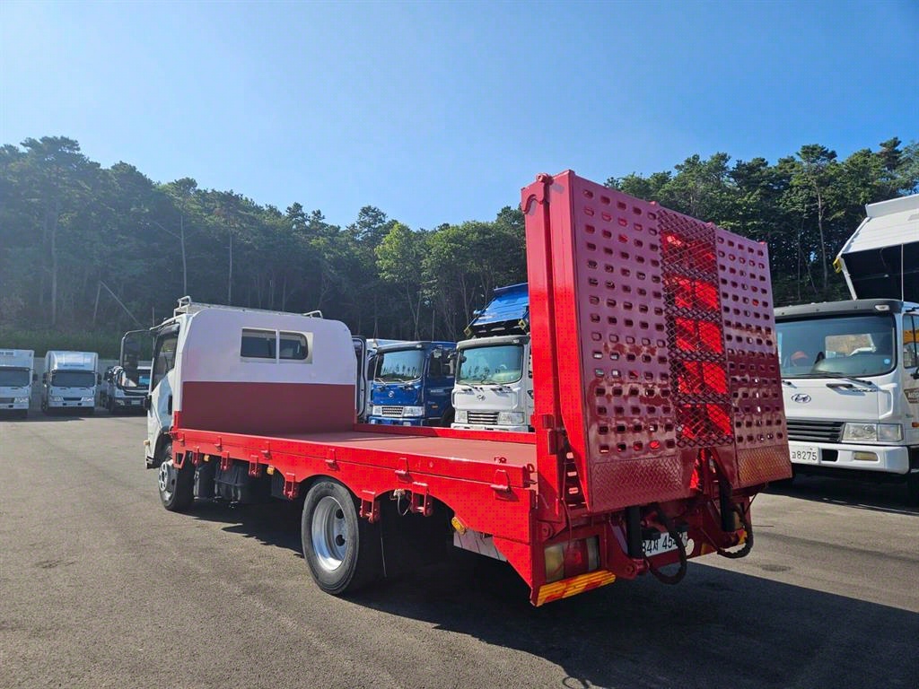어부바카 엘프 3.5톤