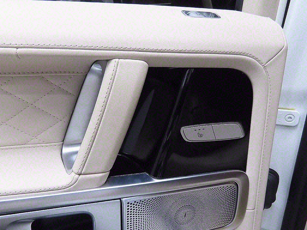 Mercedes-Benz G-Class AMG G63 10