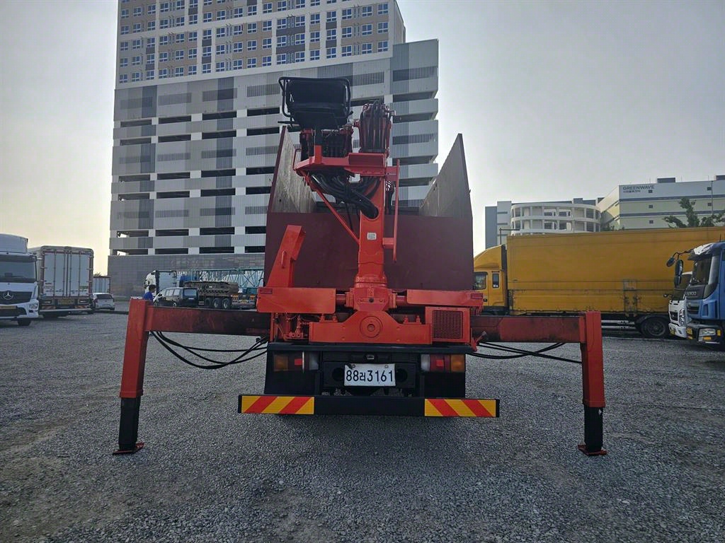 메가트럭 집게차 5톤 수동 없음(순정)