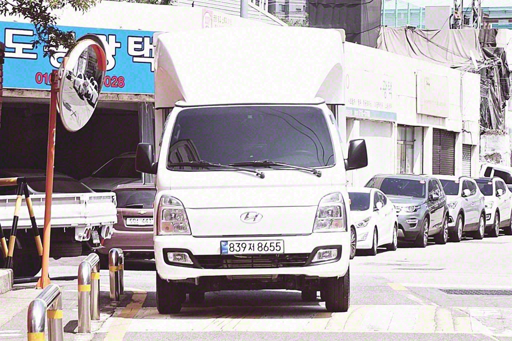 포터2 1톤 윙바디