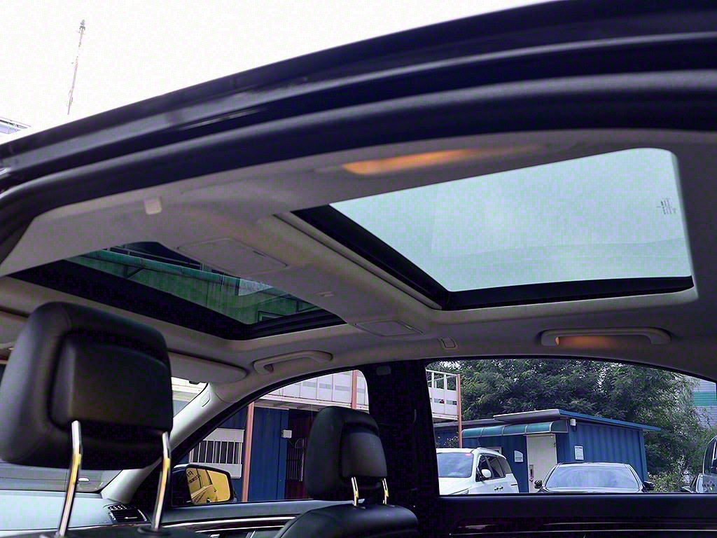 자동차 모델 상세 이미지