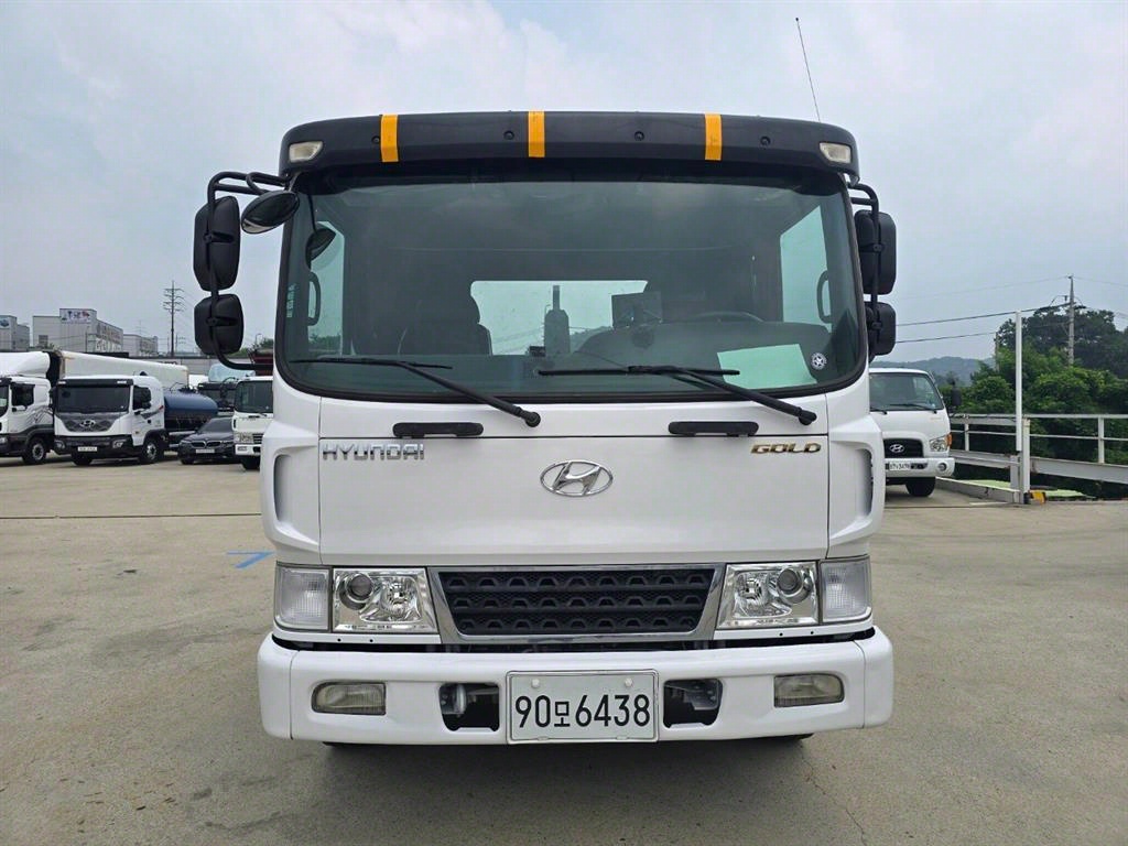 메가트럭 암롤 5톤 수동