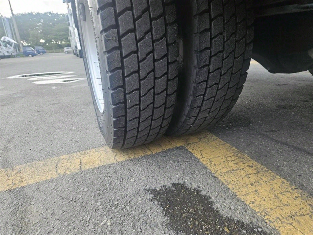 올뉴마이티 2.5톤 냉동탑