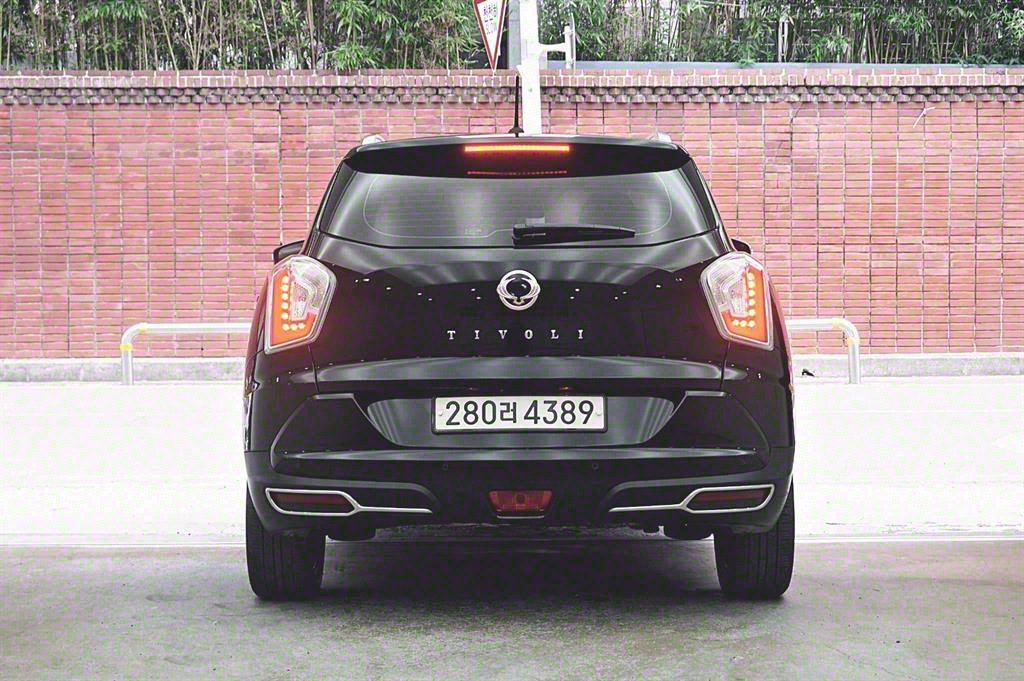 KG Mobility (Ssangyong) Tivoli 2WD Gasoline Gear Plus 5