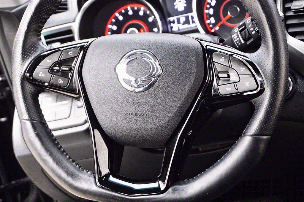 KG Mobility (Ssangyong) Tivoli 2WD Gasoline Gear Plus 10