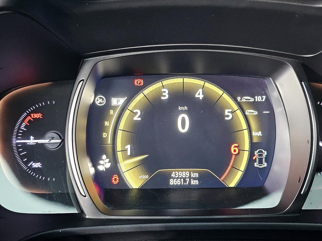 Renault QM6 Gasoline 2.0 GDe RE Signature 2WD 8