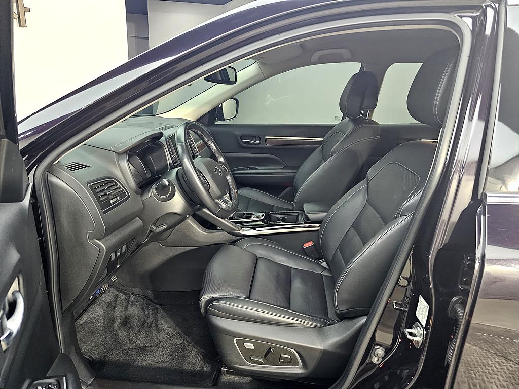 Renault QM6 Gasoline 2.0 GDe RE Signature 2WD 9