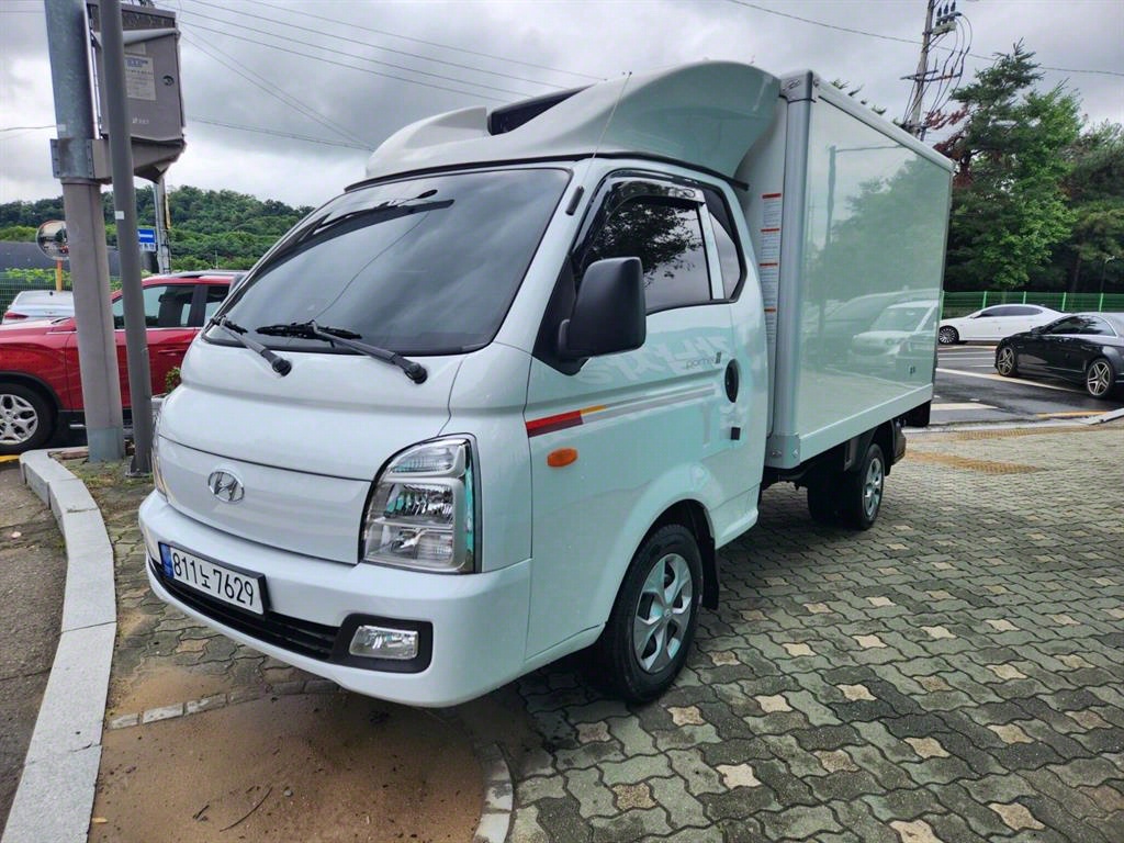 포터2 1톤 냉동탑