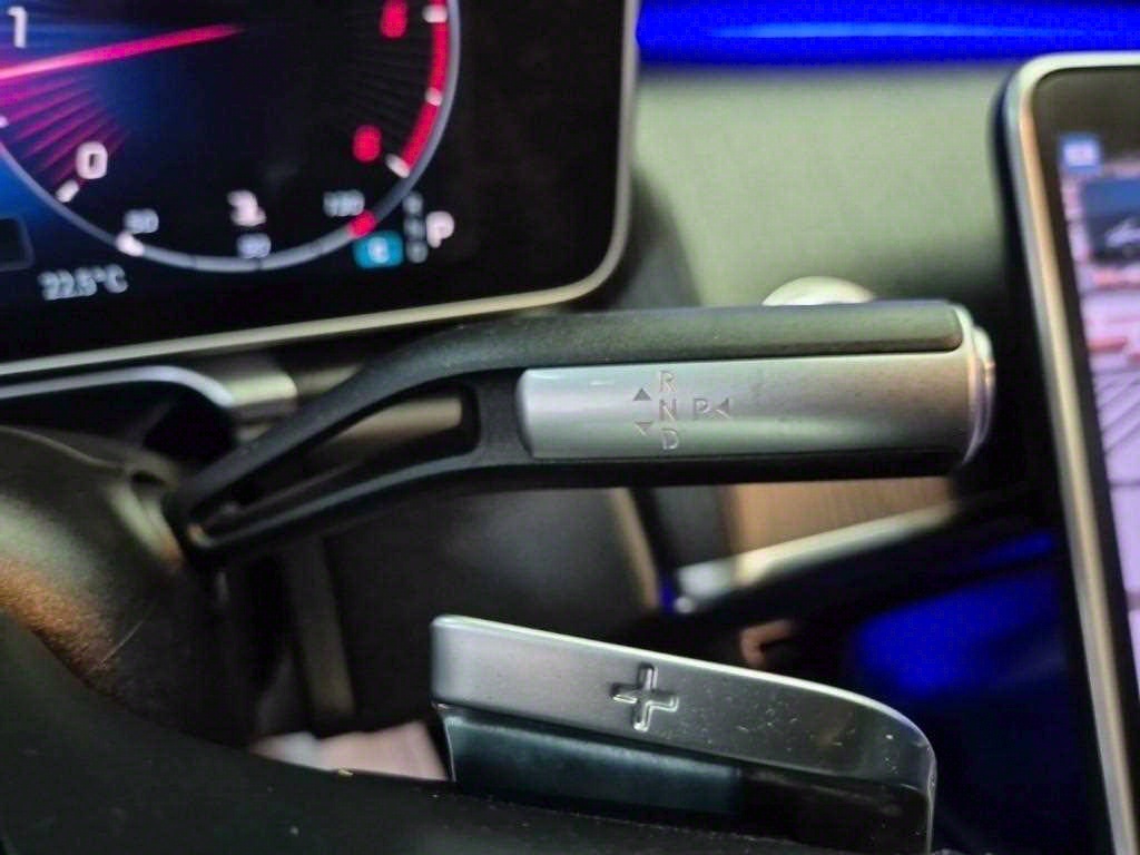 Mercedes-Benz S-Class S350 d 9